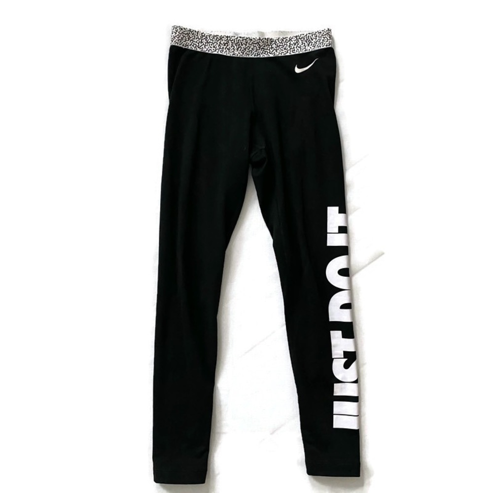 NIKE Black Leggings